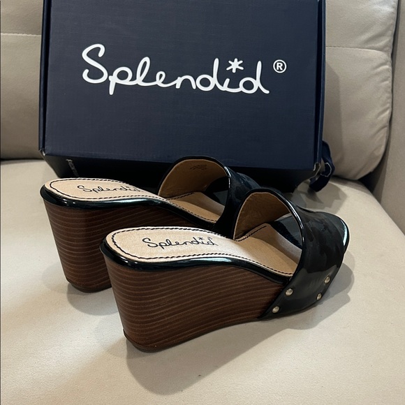 Splendid Black patentWedge Sandals - Picture 2 of 8